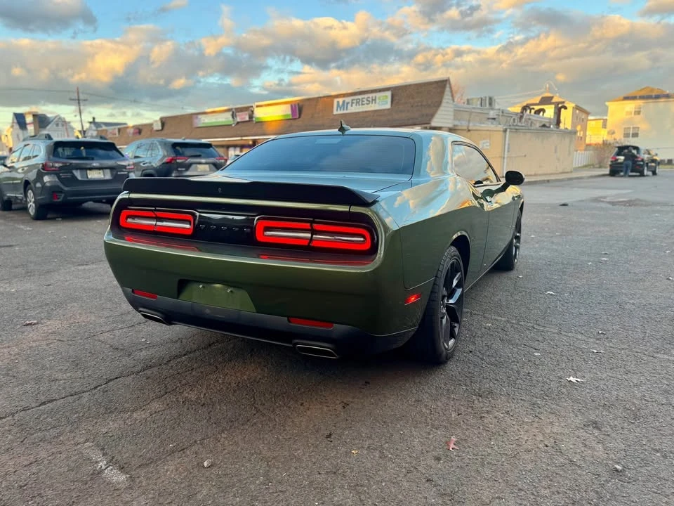 2020 Dodge Challenger 3rd Gen - Image 5 of 18