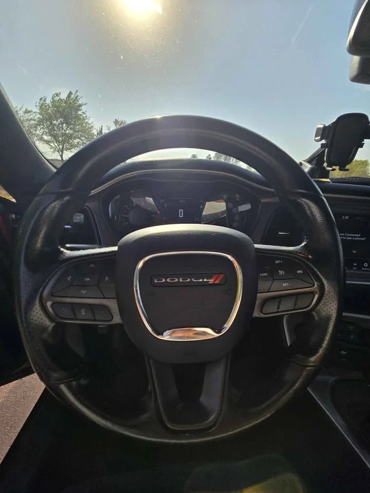 2020 Dodge Challenger 3rd Gen - Image 11 of 17