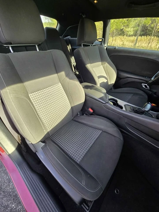 2020 Dodge Challenger 3rd Gen - Image 14 of 17