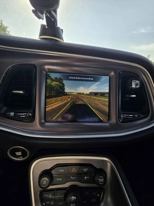 2020 Dodge Challenger 3rd Gen - Image 10 of 17