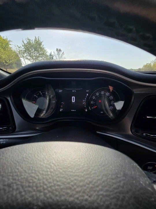 2020 Dodge Challenger 3rd Gen - Image 9 of 17