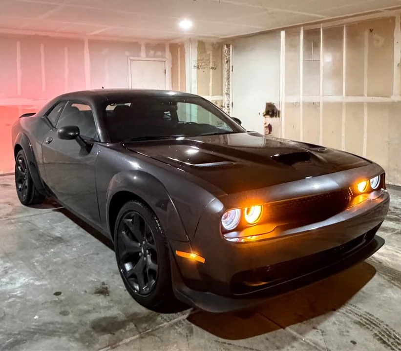 2020 Dodge Challenger 3rd Gen - Image 2 of 14