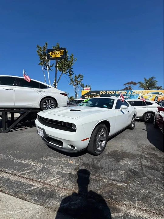 2020 Dodge Challenger 3rd Gen - Image 4 of 16