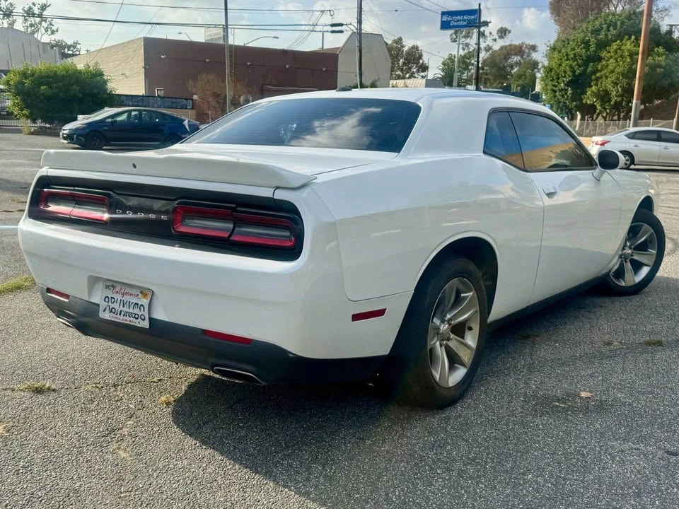 2020 Dodge Challenger 3rd Gen - Image 8 of 16