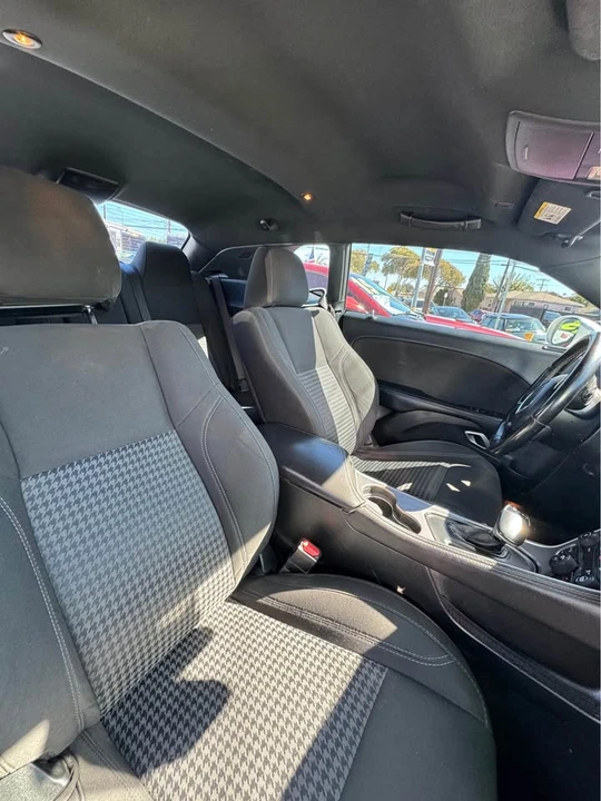 2020 Dodge Challenger 3rd Gen - Image 15 of 16