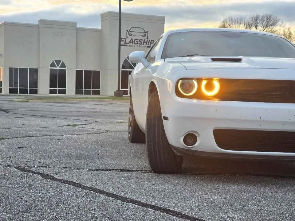 2020 Dodge Challenger 3rd Gen - Image 15 of 17