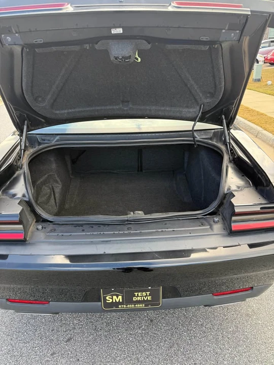 2020 Dodge Challenger 3rd Gen - Image 17 of 18