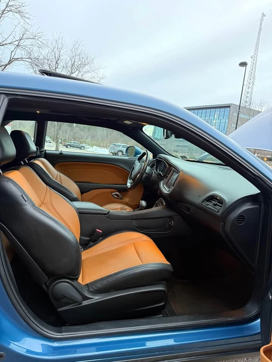 2020 Dodge Challenger 3rd Gen - Image 11 of 16