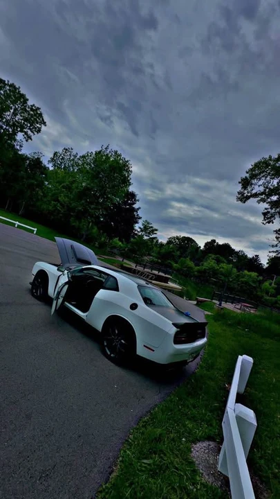 2020 Dodge Challenger 3rd Gen - Image 6 of 7