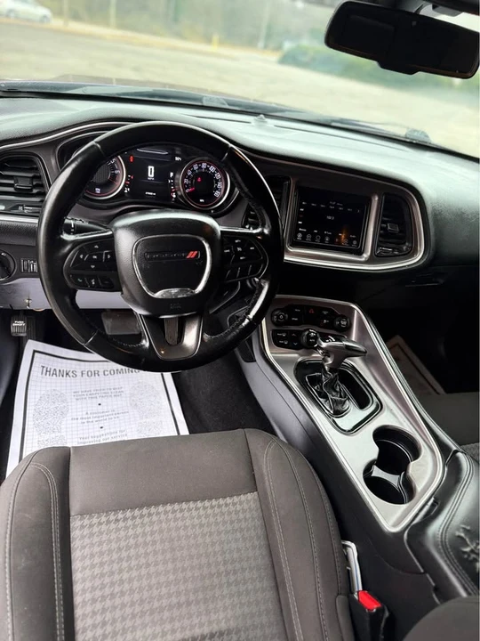 2020 Dodge Challenger 3rd Gen - Image 14 of 20