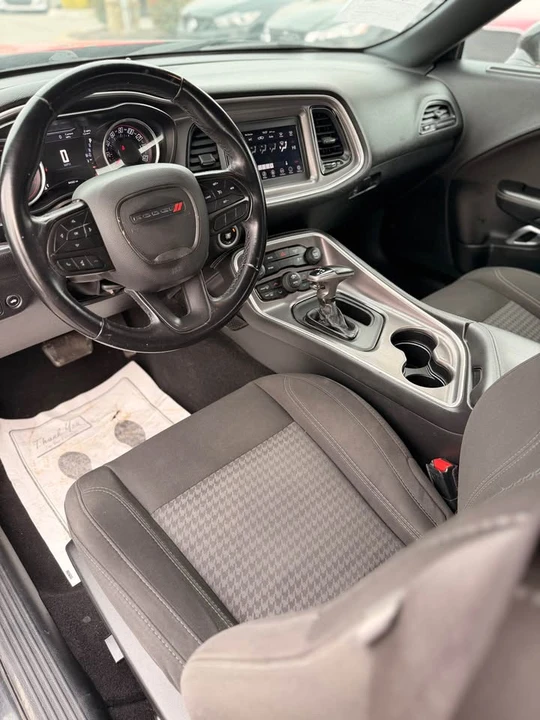 2020 Dodge Challenger 3rd Gen - Image 8 of 9