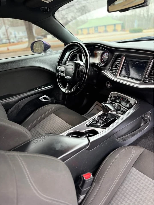 2020 Dodge Challenger 3rd Gen - Image 18 of 20