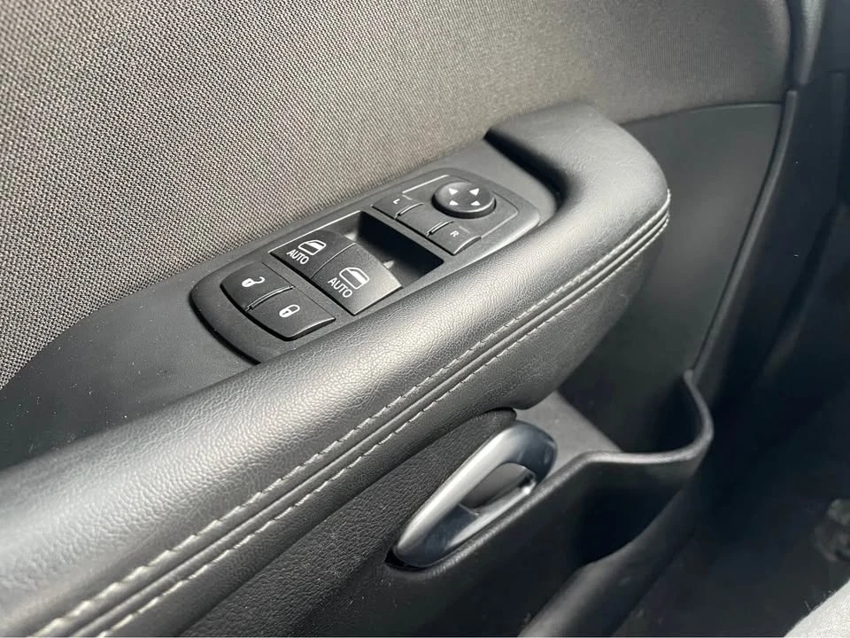 2020 Dodge Challenger 3rd Gen - Image 13 of 15