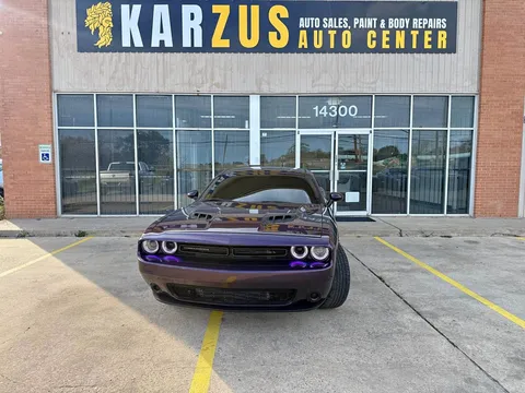 2020 Dodge Challenger SXT Coupe