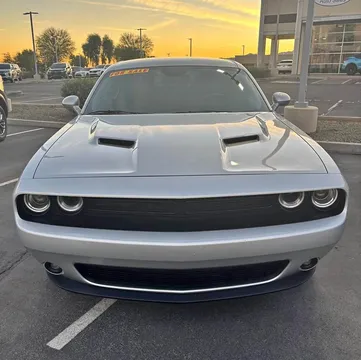 2020 Dodge Challenger SXT Coupe