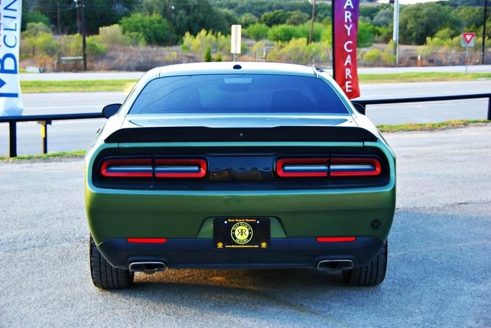 2020 Dodge Challenger 3rd Gen - Image 4 of 11
