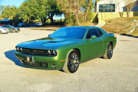 2020 Dodge Challenger SXT Coupe