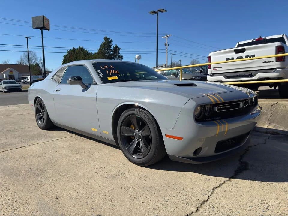 2020 Dodge Challenger 3rd Gen - Image 2 of 6