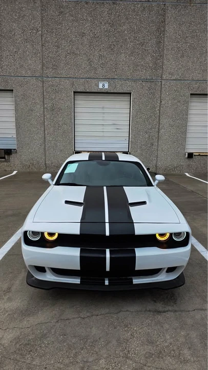 2020 Dodge Challenger 3rd Gen - Image 2 of 8
