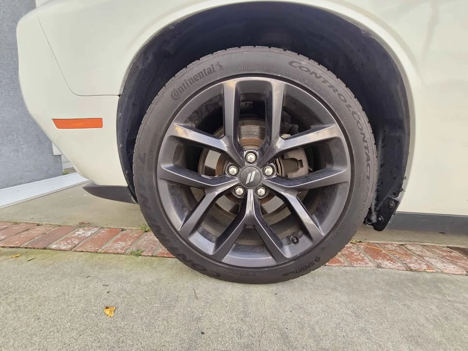 2020 Dodge Challenger 3rd Gen - Image 14 of 19