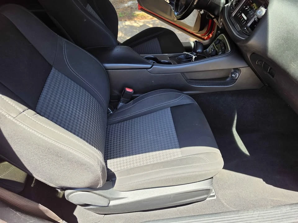 2020 Dodge Challenger 3rd Gen - Image 7 of 10