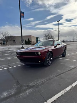 2020 Dodge Challenger SXT Coupe