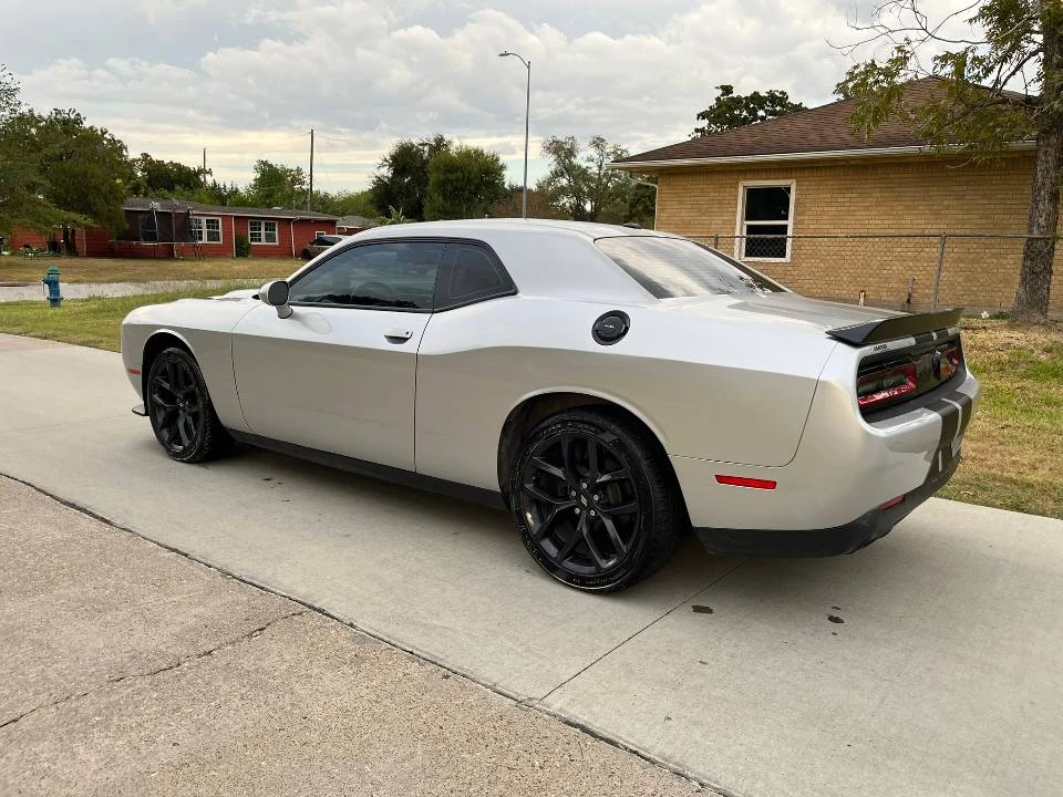 2020 Dodge Challenger 3rd Gen - Image 7 of 13