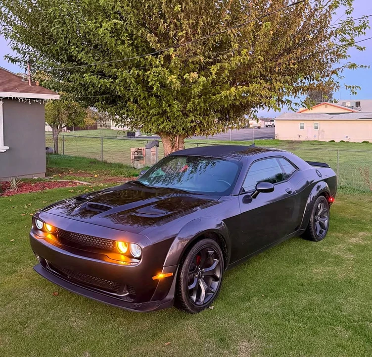 2020 Dodge Challenger 3rd Gen - Image 6 of 10