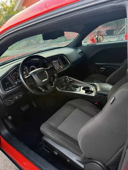 2020 Dodge Challenger 3rd Gen - Image 9 of 12