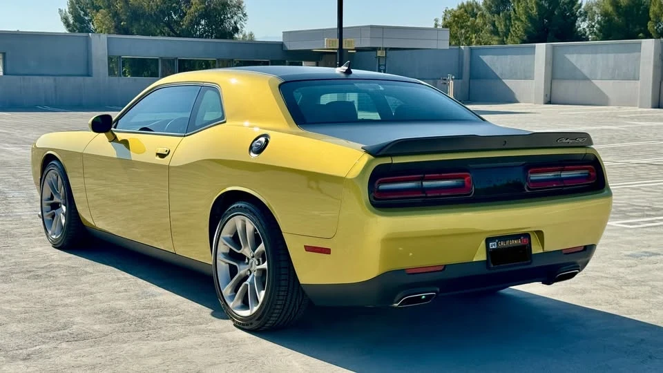 2020 Dodge Challenger 3rd Gen - Image 4 of 10