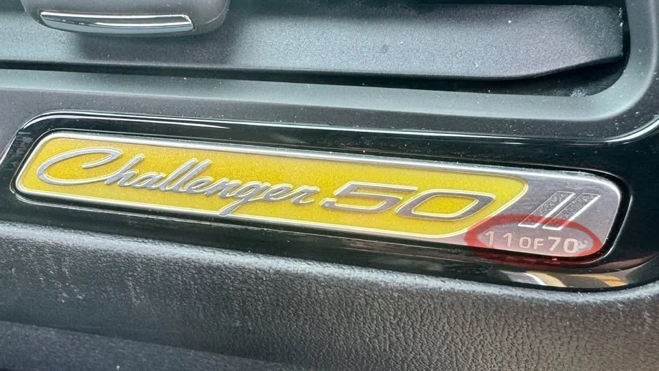 2020 Dodge Challenger 3rd Gen - Image 5 of 10