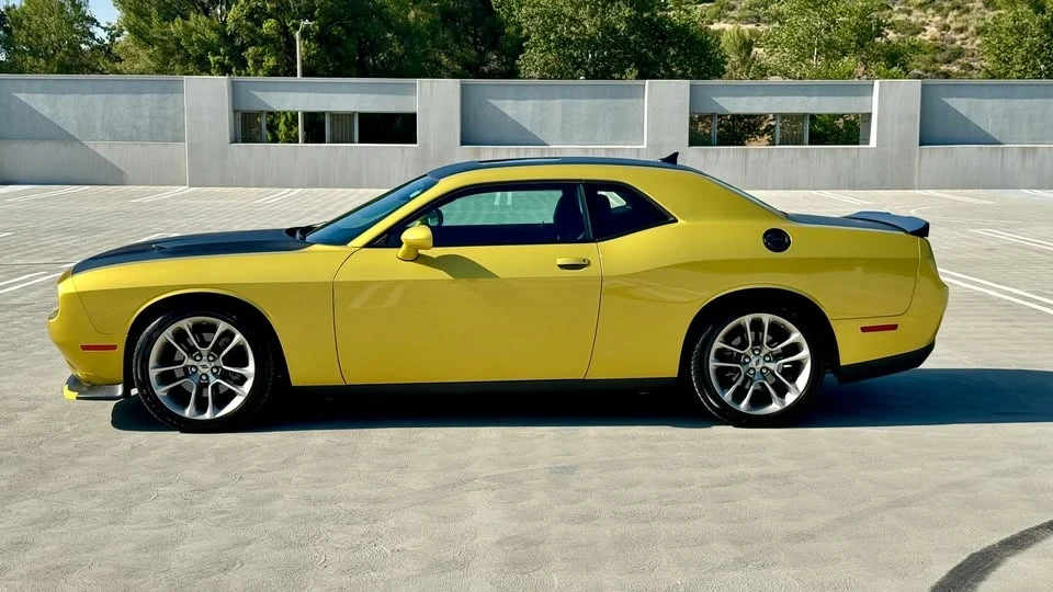 2020 Dodge Challenger 3rd Gen - Image 3 of 10