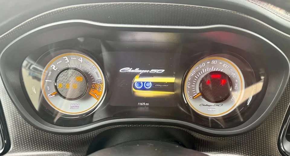 2020 Dodge Challenger 3rd Gen - Image 8 of 10