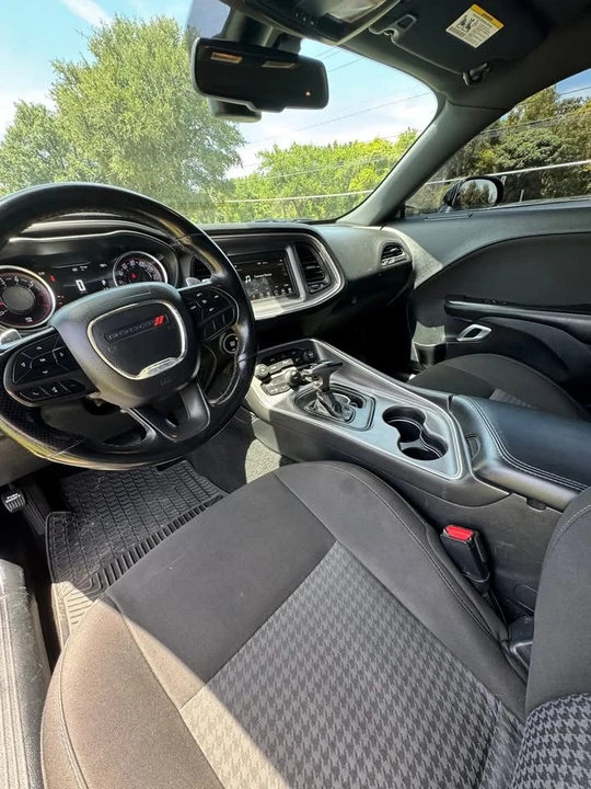 2020 Dodge Challenger 3rd Gen - Image 8 of 15