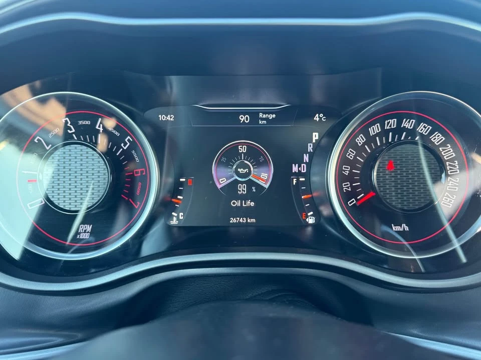 2020 Dodge Challenger 3rd Gen - Image 9 of 12