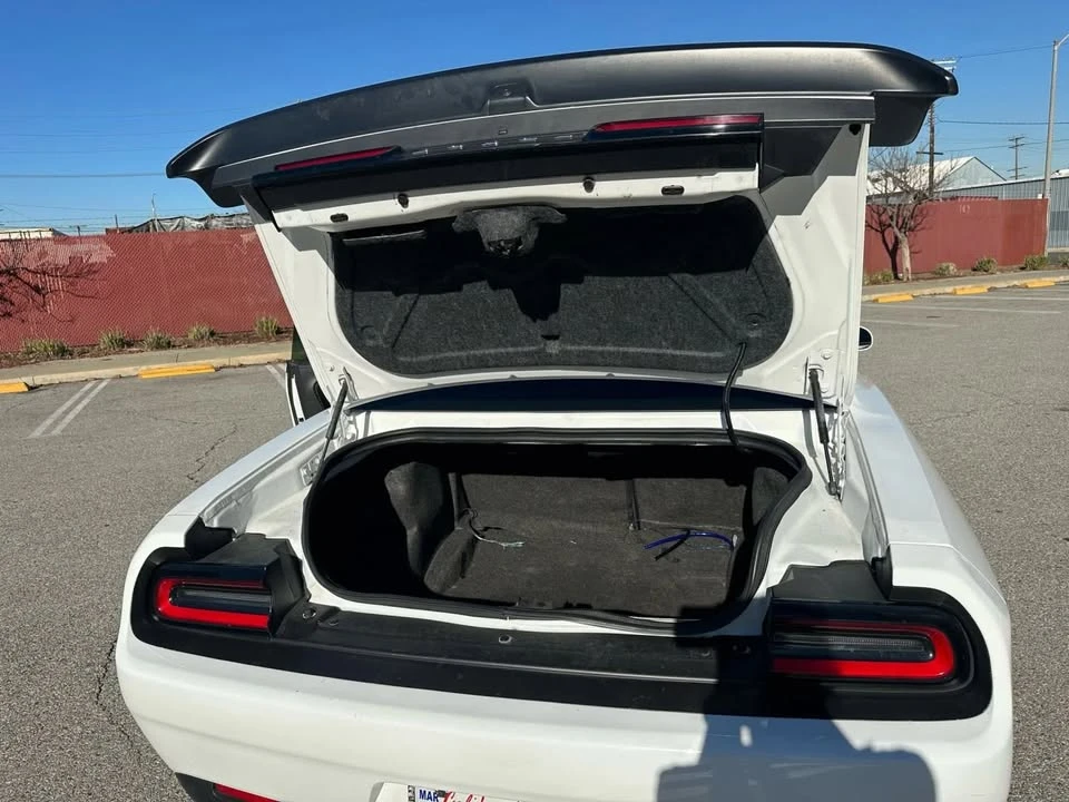 2020 Dodge Challenger 3rd Gen - Image 12 of 17