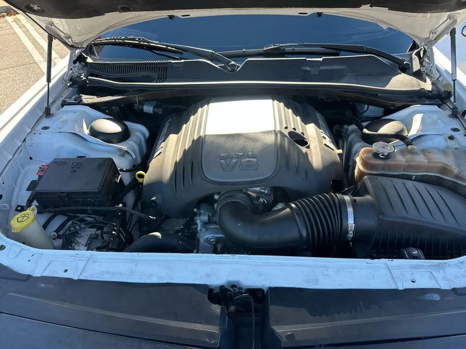 2020 Dodge Challenger 3rd Gen - Image 10 of 17