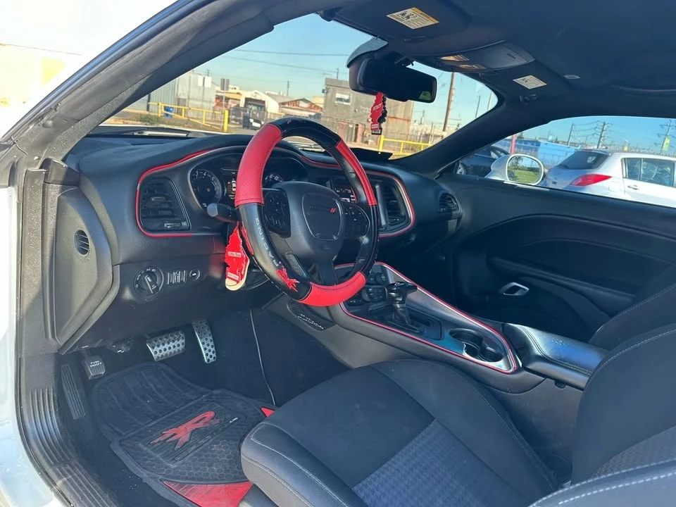 2020 Dodge Challenger 3rd Gen - Image 8 of 17