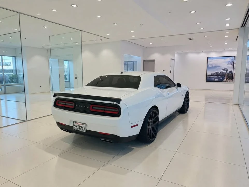 2020 Dodge Challenger 3rd Gen - Image 17 of 17