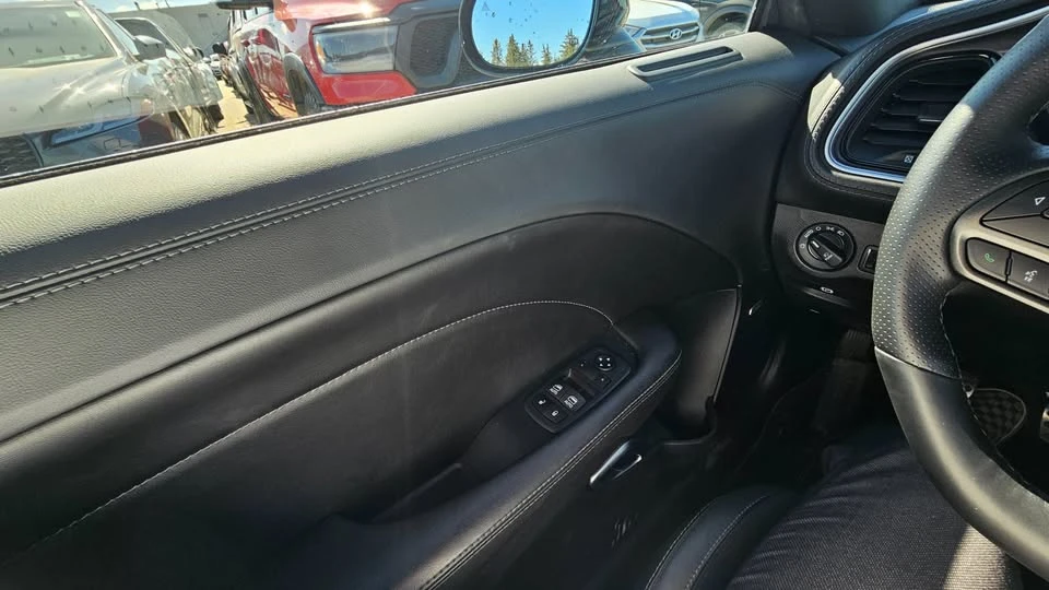 2020 Dodge Challenger 3rd Gen - Image 10 of 14