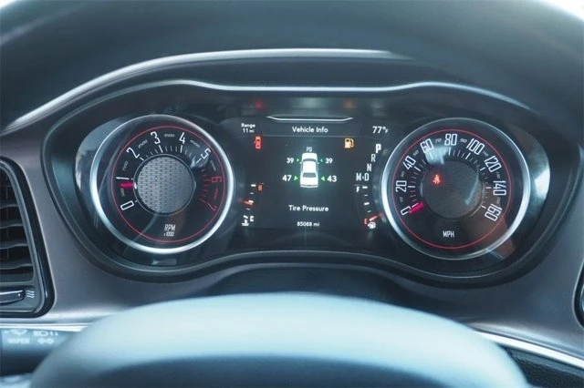 2020 Dodge Challenger 3rd Gen - Image 13 of 19
