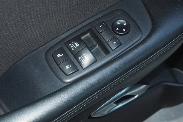 2020 Dodge Challenger 3rd Gen - Image 9 of 19