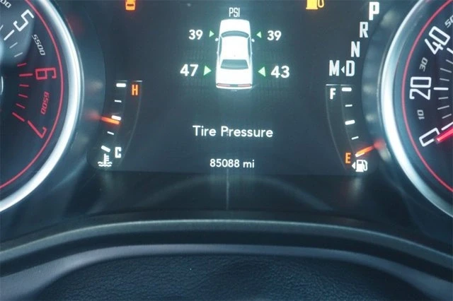 2020 Dodge Challenger 3rd Gen - Image 14 of 19