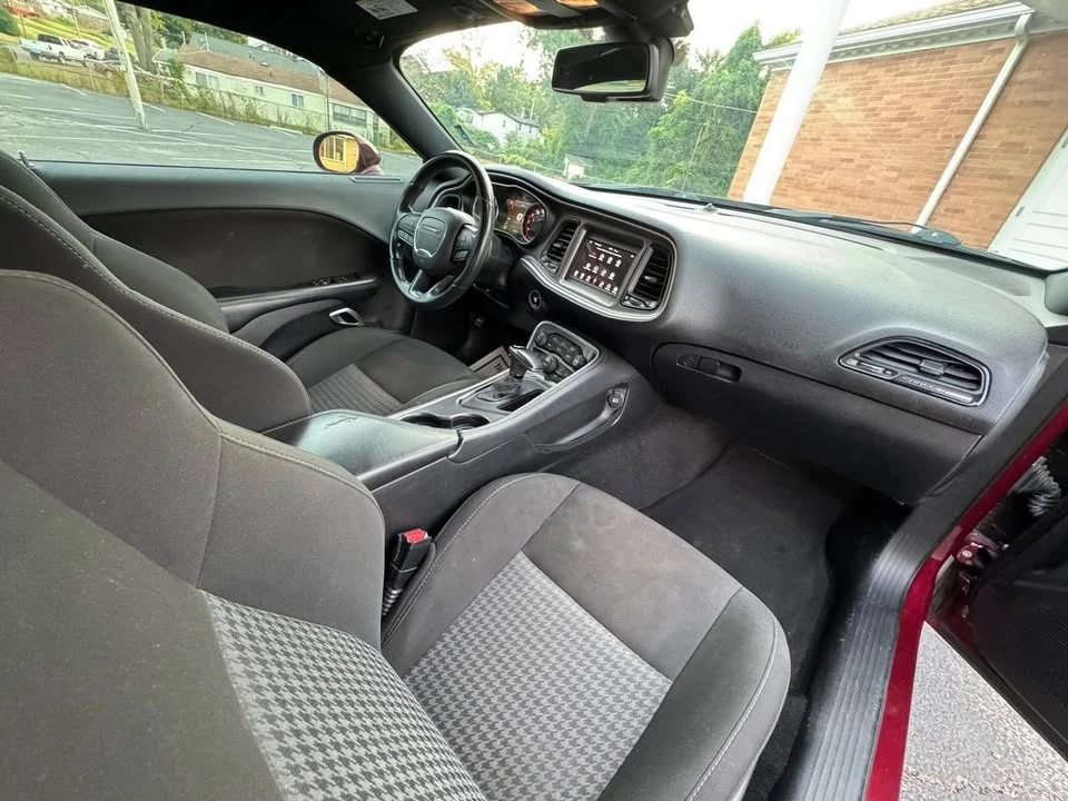 2020 Dodge Challenger 3rd Gen - Image 11 of 18