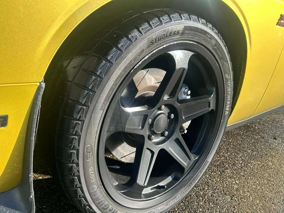 2020 Dodge Challenger 3rd Gen - Image 16 of 17