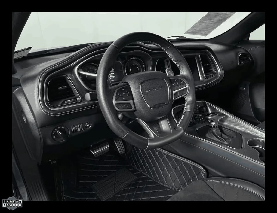 2020 Dodge Challenger SRT Hellcat 3rd Gen - Image 9 of 13