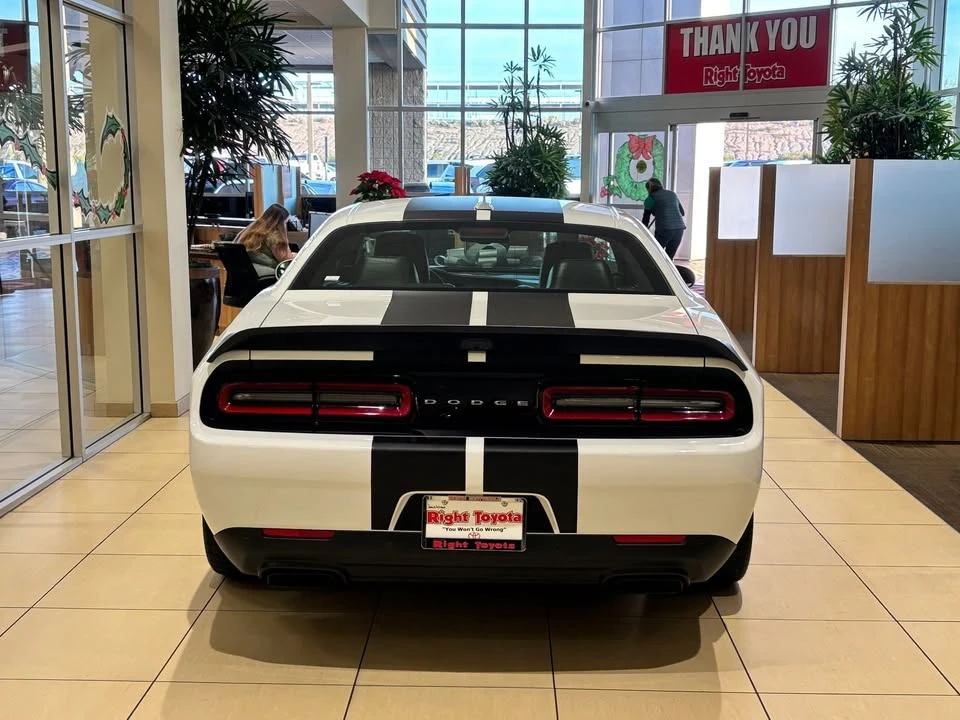 2020 Dodge Challenger SRT Hellcat 3rd Gen - Image 6 of 12