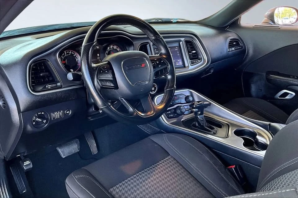 2020 Dodge Challenger 3rd Gen - Image 10 of 18
