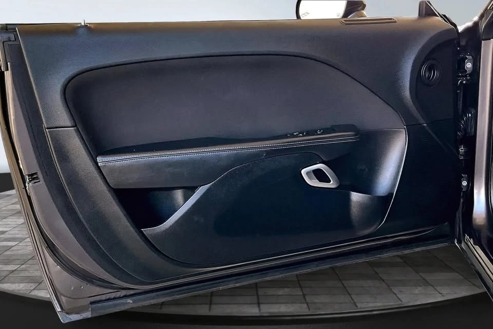 2020 Dodge Challenger 3rd Gen - Image 11 of 18