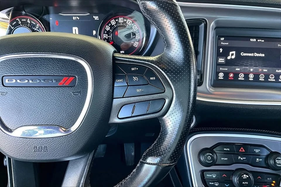 2020 Dodge Challenger 3rd Gen - Image 9 of 18